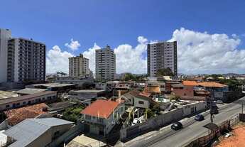 Imagem 6: Imóvel para venda possui 66 metros quadrados com 3 quartos em Barreiros - São José - SC