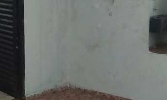 Imagem 5: Alugo casa com 3 peças e dois banheiros casa grande perto da ufms