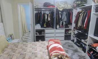 Imagem 2: Vendo ou troco lindo sobrado no Partenon