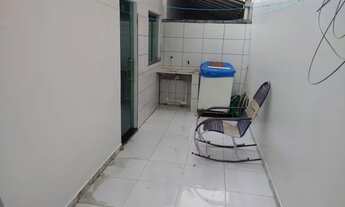 Imagem 3: Alugo otima casa com 02 quartos em Flores Residencial Conde de Itaguai