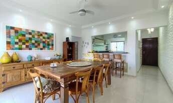 Imagem 4: Apartamento com sacada reformado na Praia do Tombo, 3 quartos sendo 1 suíte, 1 vaga, lazer