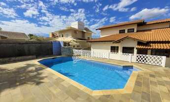 Imagem: Casa com 4 suítes à venda, 264 m² por