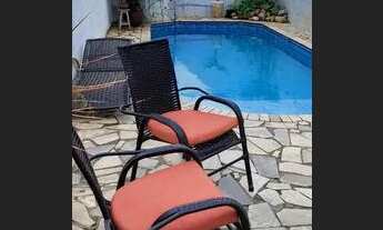 Imagem 4: Cód.: 13379 - Sobrado de 260m² com 03 suítes e planejados com área gourmet.04 vagas de gar