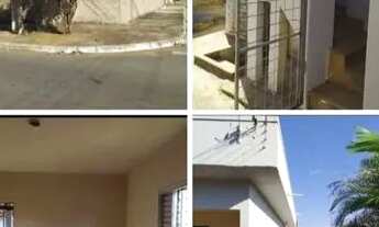 Imagem: Lote com 3 casas no setor caravelas, Goiânia