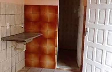 Imagem 5: Aluga-se Kitnet Casa com 1 dormitório