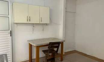 Imagem 5: Quarto, cozinha e banheiro no Centro para estudantes