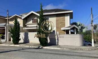 Imagem 2: AJ-RA Amil Aluga lindo sobrado / 217M² / 4 Quartos 1 Suíte / Urbanova - condomínio Recanto