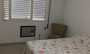 Imagem 3: Cód.: 8404 - Apartamento com condomínio , 2 dormitórios e 01 vaga de garagem no Bairro Emb