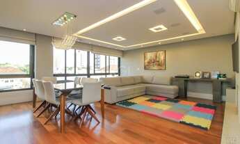 Imagem 3: Apartamento para venda possui 132 metros quadrados com 3 quartos em Menino Deus - Porto Al