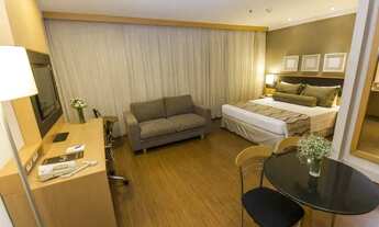 Imagem 4: Flat mobiliado com lavanderia coletiva no prédio, com 1x dormitório. Sem burocracia na loc