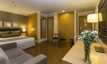 Imagem 6: Flat mobiliado com lavanderia coletiva no prédio, com 1x dormitório. Sem burocracia na loc