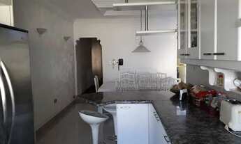 Imagem: Sobrado com 4 dormitórios à venda, 242