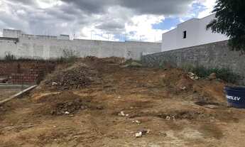 Imagem: Terreno no Loteamento Madrid