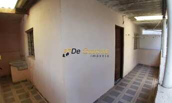 Imagem 2: DE QUEIROZ. CASA A VENDA COM ÓTIMA LOCALIZAÇÃO!