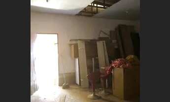 Imagem: Aluga se bem grande somente um comodo