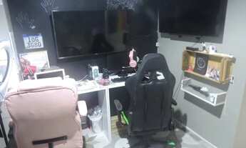 Imagem 3: Vendo ou troco lindo sobrado no Partenon