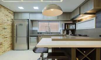 Imagem 6: Casa de condomínio sobrado para aluguel possui 225 metros quadrados com 3 quartos