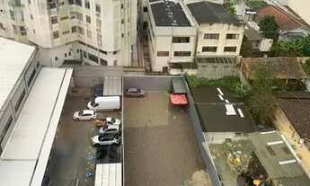 Imagem 1: Terreno em capoeiras ! Excelente localização