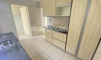 Imagem 3: Casa para Venda em Cotia, Parque Rincão, 3 dormitórios, 1 suíte, 3 banheiros, 2 vagas