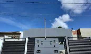 Imagem 2: Belíssima Casa com acabamento diferenciado!