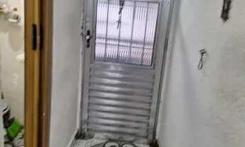 Imagem 4: Casa em comunidade de frente para a rua