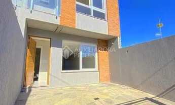 Imagem 2: Sobrado para venda possui 108 metros quadrados com 3 quartos em Estância Velha - Canoas