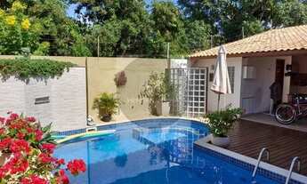 Imagem 2: Casa para venda com 260 metros quadrados com 6 quartos em Centro - São Pedro da Aldeia - R