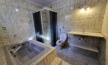 Imagem 3: ATENÇÃO! URGENTE! Sobrado de 340M²! QN 7! Ac.Financiamento! Renda R$ 4500/MÊS! Confira!