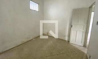 Imagem 3: Casa para Aluguel - Bar dos Cavaleiros, 2 Quartos, 75 m2