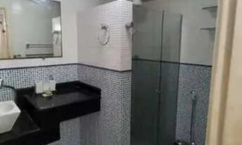 Imagem 4: Excelente quarto e sala na barra com garagem