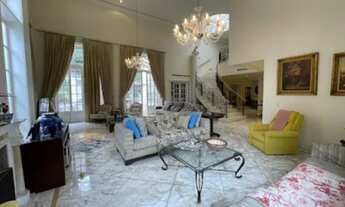 Imagem 3: Apartamento para aluguel tem 960 metros quadrados com 5 quartos