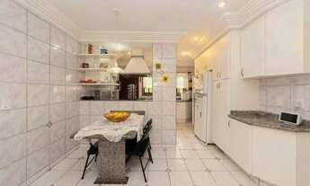 Imagem 6: EXCELENTE CASA DE ALTO PADRÃO EM REGIÃO PRIVILEGIADA DE CURITIBA