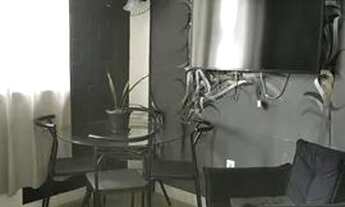 Imagem 2: Apartamento para Venda em Rio de Janeiro, Colégio, 2 dormitórios, 1 banheiro, 1 vaga