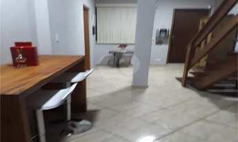 Imagem 7: Casa de 3 Dormitórios de 250m² à Venda no Butantã