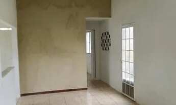 Imagem: Alugo casa simples de TELHA no bairro Califórnia