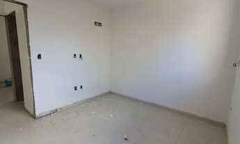 Imagem 6: Térreo com área externa GRANDE, 2qtos na região do José Américo