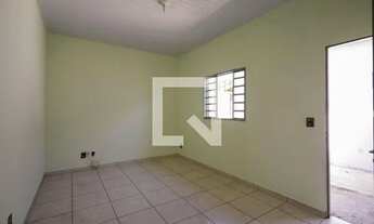 Imagem 3: Casa para Aluguel - Jardim Maria Inês, 2 Quartos, 49 m2