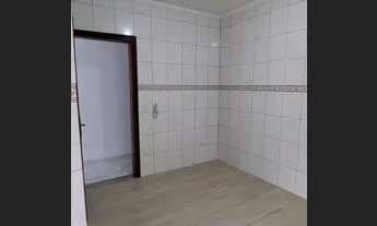 Imagem 5: Cód.: 13184 - Apartamento sem condomínio, 02 dormitórios sendo 01 suíte, quintal, 02 vagas