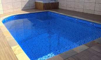 Imagem: Aluga se casa com piscina e churrasqueira