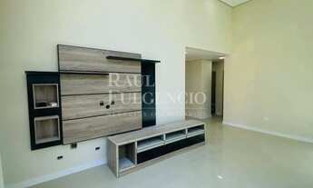 Imagem 2: Casa térrea reformada no Condomínio Golden Hill com 01 suíte e demi-suíte