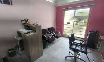 Imagem 2: Ap térreo 3 Quartos com acesso exclusivo, de frente para rua, próximo ao Supermercado Cond