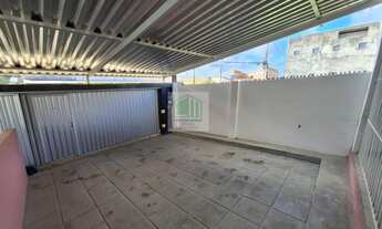 Imagem 3: Casa para Locação em Olinda, Rio Doce, 4 dormitórios, 1 suíte, 2 banheiros, 2 vagas