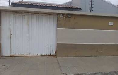 Imagem 2: Casa a venda no Bairro Vila Eduardo