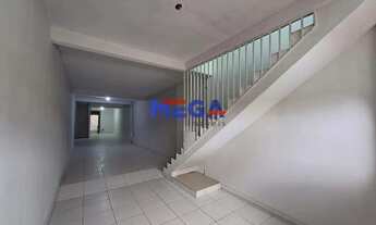 Imagem 2: Casa duplex no bairro Antônio Bezerra em Fortaleza, CE