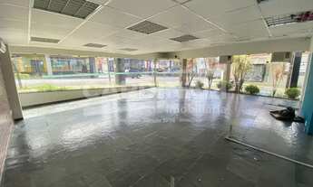 Imagem 6: Avenida São Carlos esquina com a Marechal Deodoro (Quarteirão Shopping) em frente a Nissei