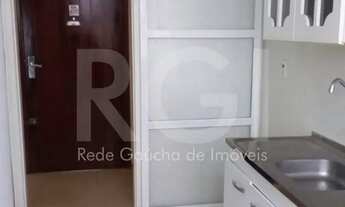 Imagem 3: Apartamento 2 quartos, 2 vagas garagem, semi-mobilado na Praia de Belas!