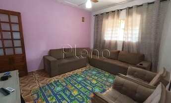 Imagem 2: Casa à venda em Valinhos, Vila Santo Antônio, com 2 quartos, com 145 m²