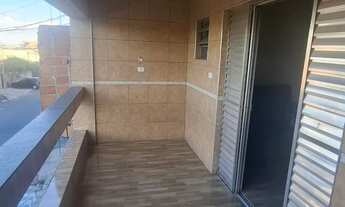 Imagem 2: Aluga - se Casa Grande, 2 Vagas, 2 Quartos.