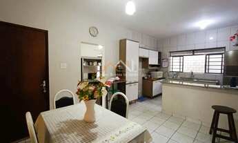 Imagem 5: Casa para Venda em Presidente Prudente, Parque do Povo, 3 dormitórios, 1 suíte, 2 banheiro