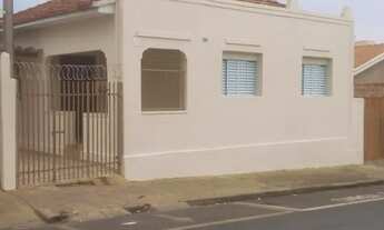 Imagem: Alugo Casa Vila Maceno 3dorm. Antiga porém